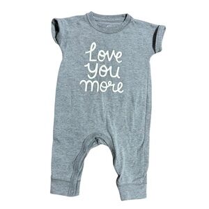 Cat & Jack Gray Baby Romper Size 0-3 Months